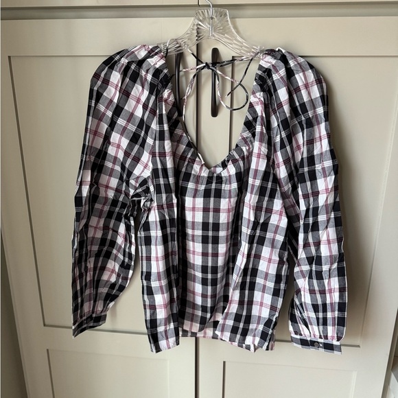 NWT J. Crew Friday Plaid V-Neck Pullover Blouse SZ M Black White & Pink Back Tie - Picture 2 of 15